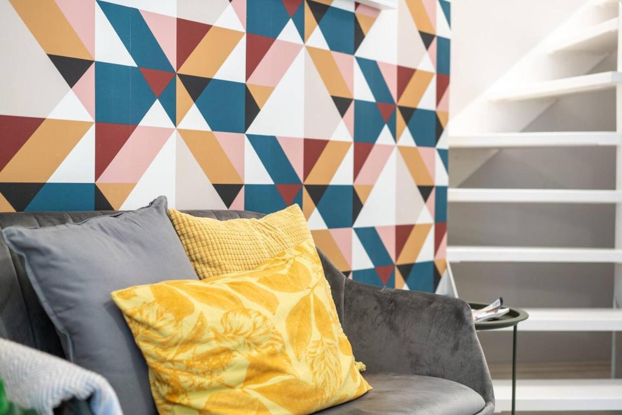 Bpr Astro Studio Home — Photos 3